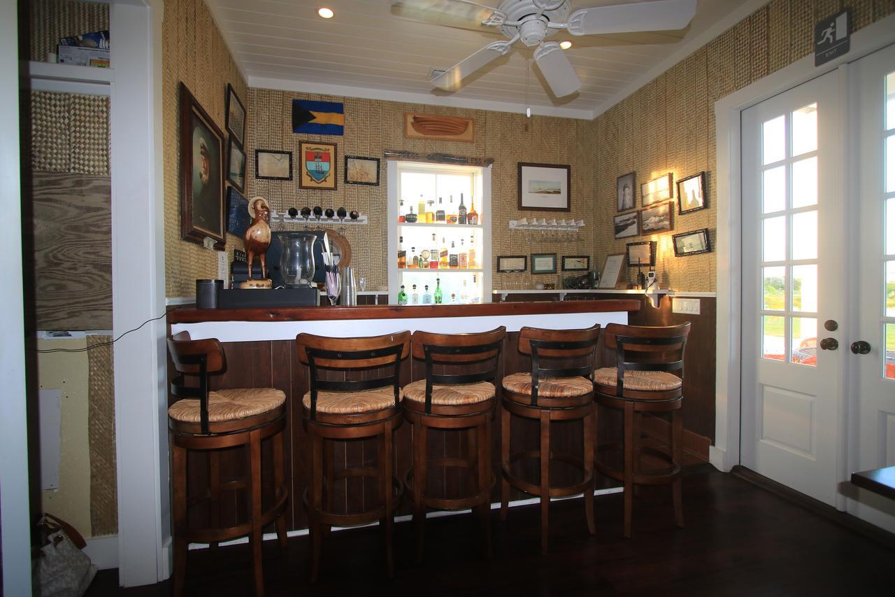 The Sandpiper Inn Crossing Rocks Extérieur photo